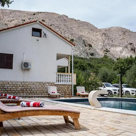 Pag Dubrava Relax With Pool *