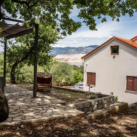 Villa Pag Dubrava Relax With Pool Bosana