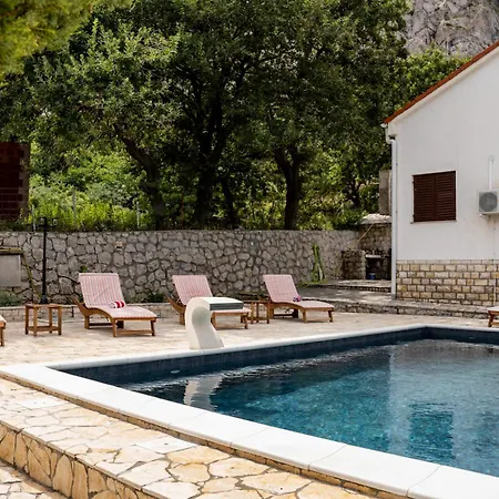 Pag Dubrava Relax With Pool