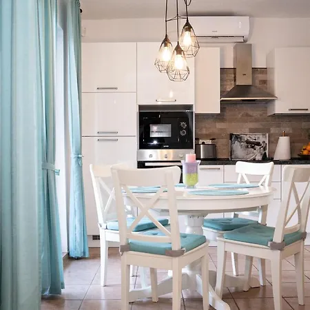 فيلة Pag Dubrava Relax With Pool *