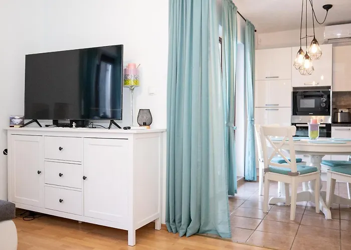 Pag Dubrava Relax With Pool *