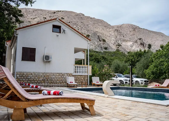 Pag Dubrava Relax With Pool *