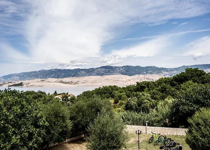 Pag Dubrava Relax With Pool