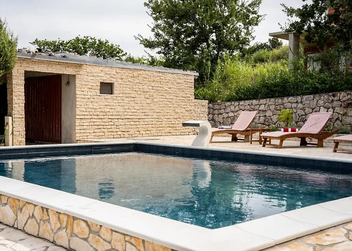 Pag Dubrava Relax With Pool *