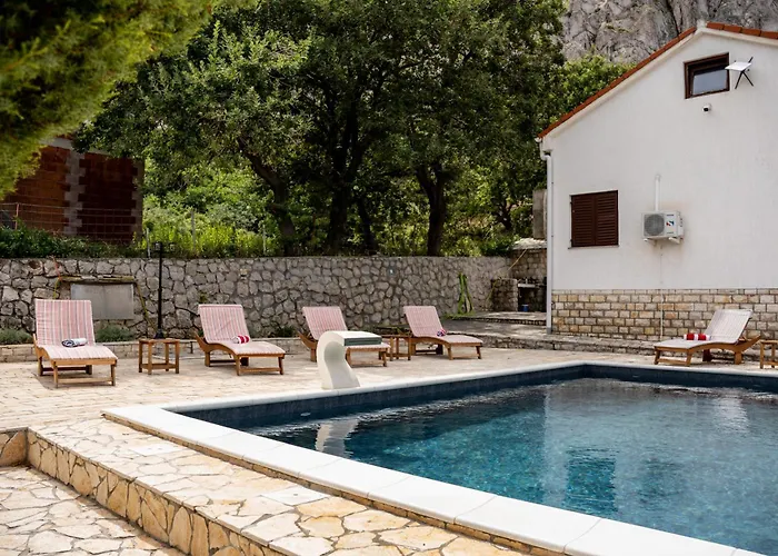 Pag Dubrava Relax With Pool