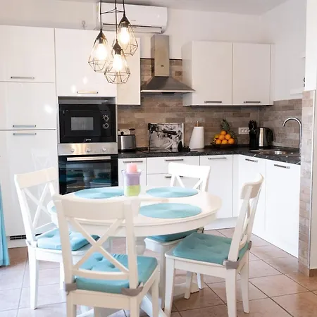 Villa Pag Dubrava Relax With Pool Bosana