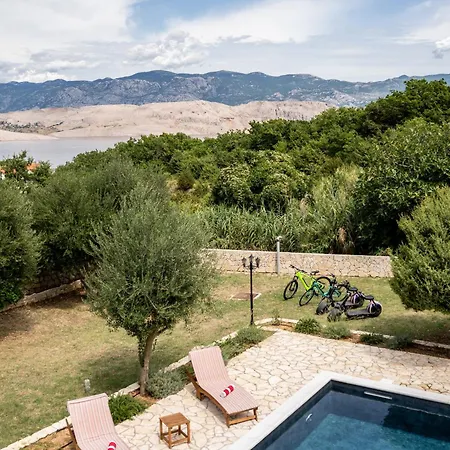 Villa Pag Dubrava Relax With Pool Bosana