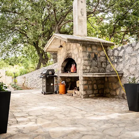 Pag Dubrava Relax With Pool Bosana