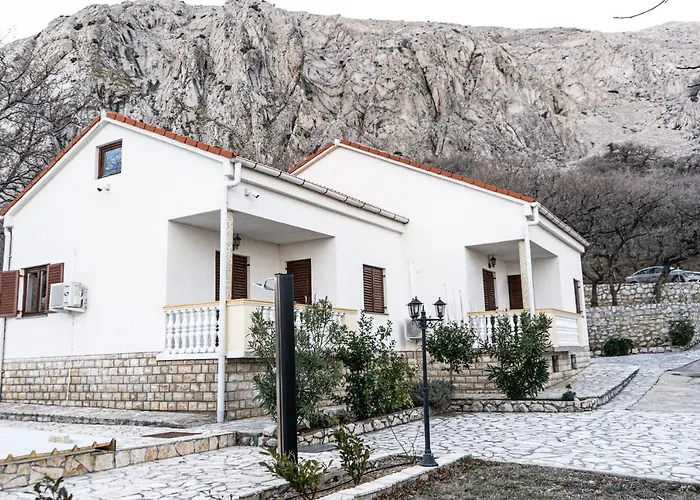 Pag Dubrava Relax With Pool Villa *