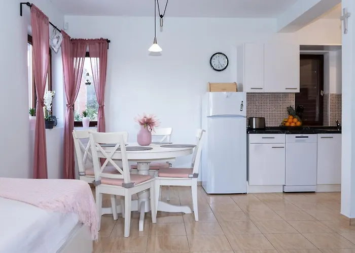 Pag Dubrava Relax With Pool * Bosana